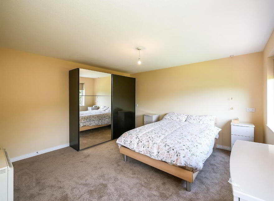 4 Queensfort Court, Saintfield Road, Carryduff, Belfast, BT8 8NF