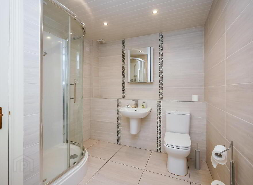 4 Queensfort Court, Saintfield Road, Carryduff, Belfast, BT8 8NF