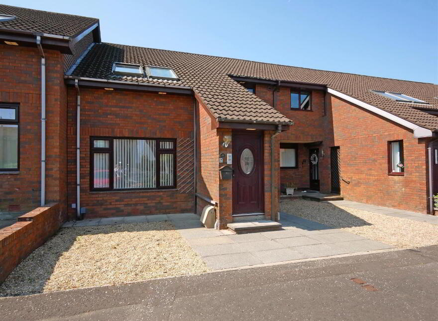 46 Drumkeen Court, Upper Galwally, Belfast, BT8 7TU photo