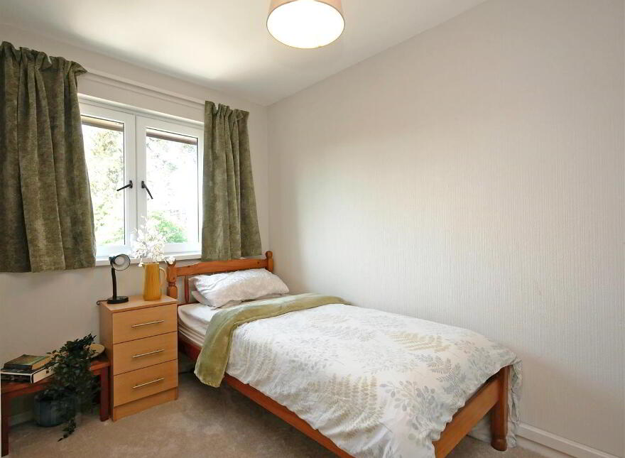 46 Drumkeen Court, Upper Galwally, Belfast, BT8 7TU