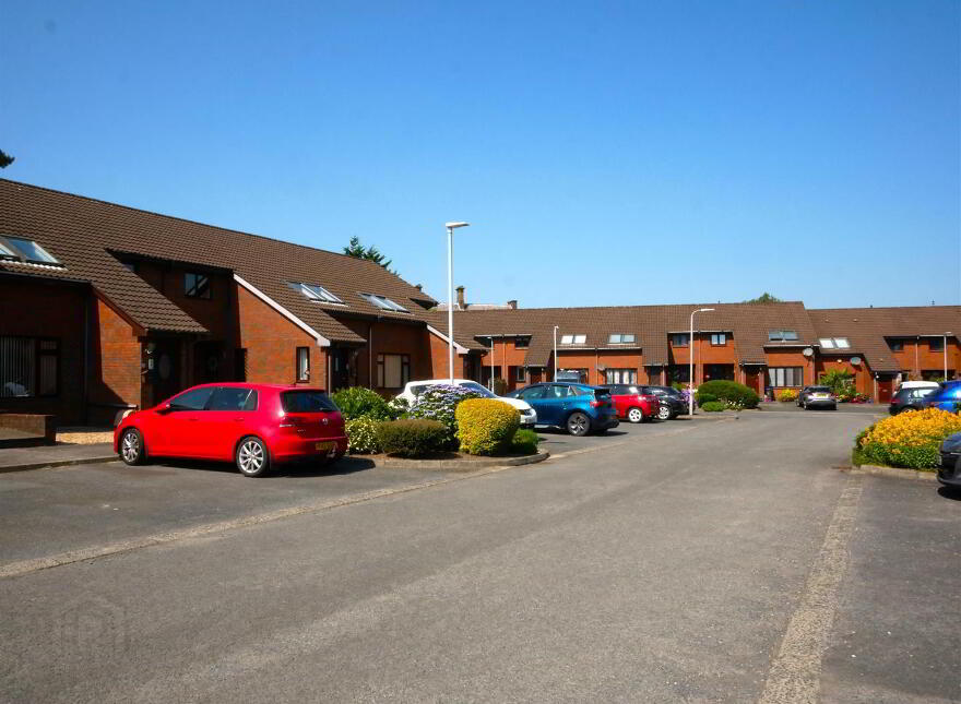 46 Drumkeen Court, Upper Galwally, Belfast, BT8 7TU