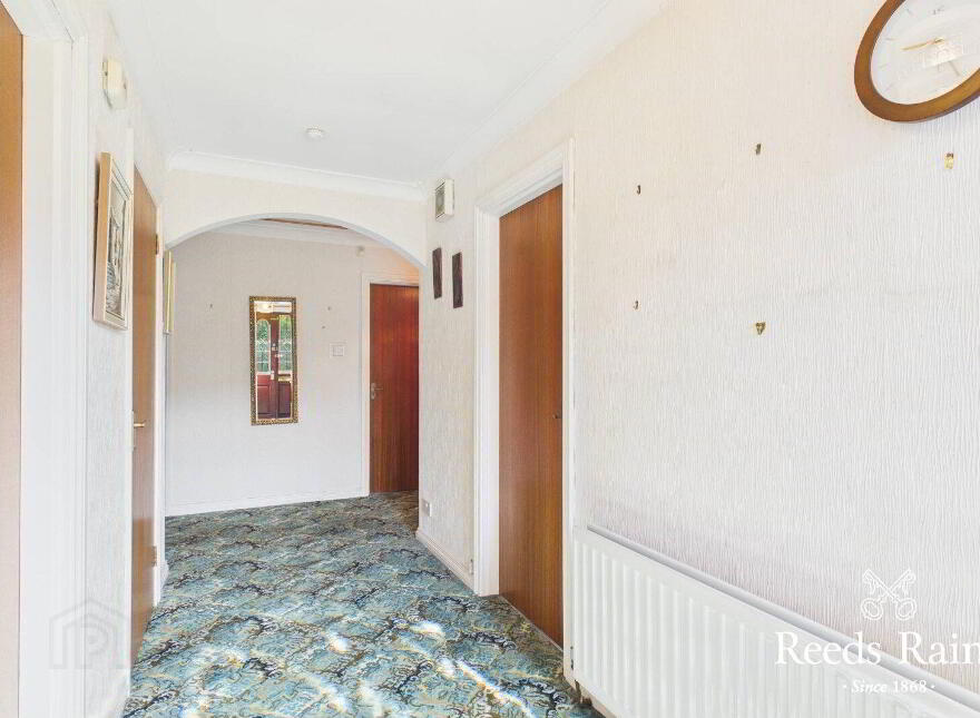 32 Carrowreagh Gardens, Dundonald, Belfast, BT16 1TW