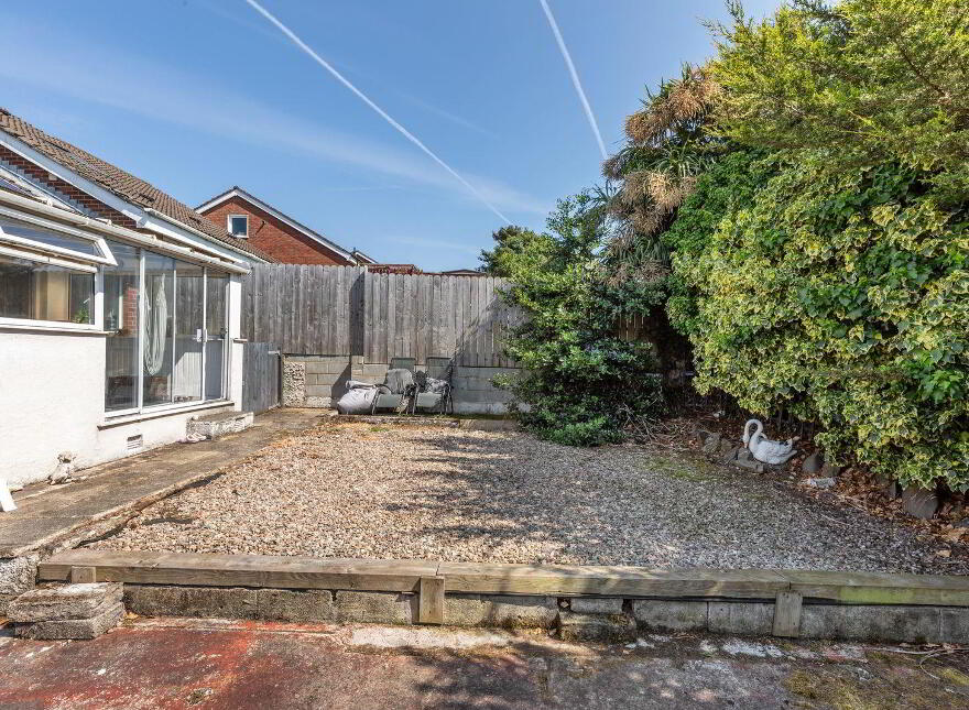 31 Clandeboye Way, Bangor, BT19 1AD