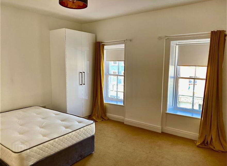 Apt 3, 43 Clanbrassil Street, Dundalk, A91WD56
