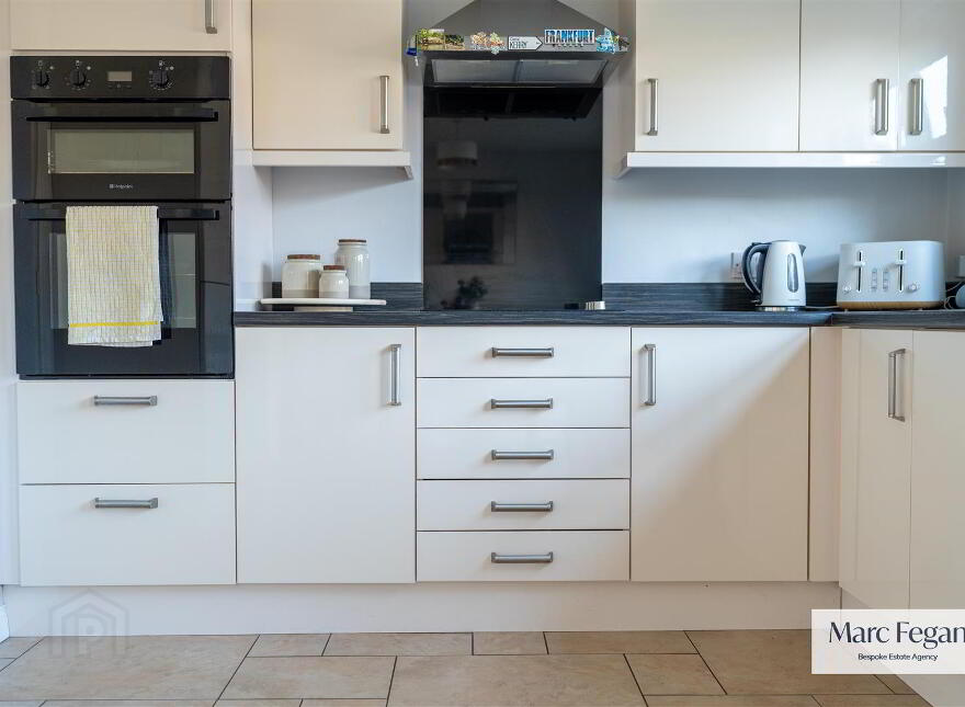 111 Carrigart Crescent, Tullygally, Craigavon, BT65 5EG