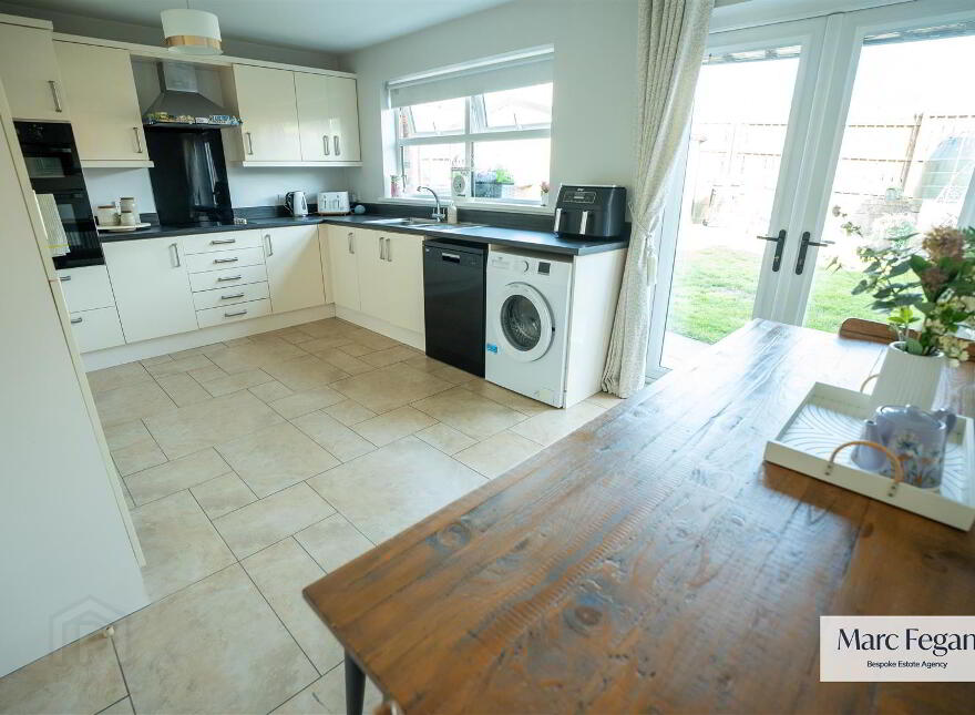 111 Carrigart Crescent, Tullygally, Craigavon, BT65 5EG