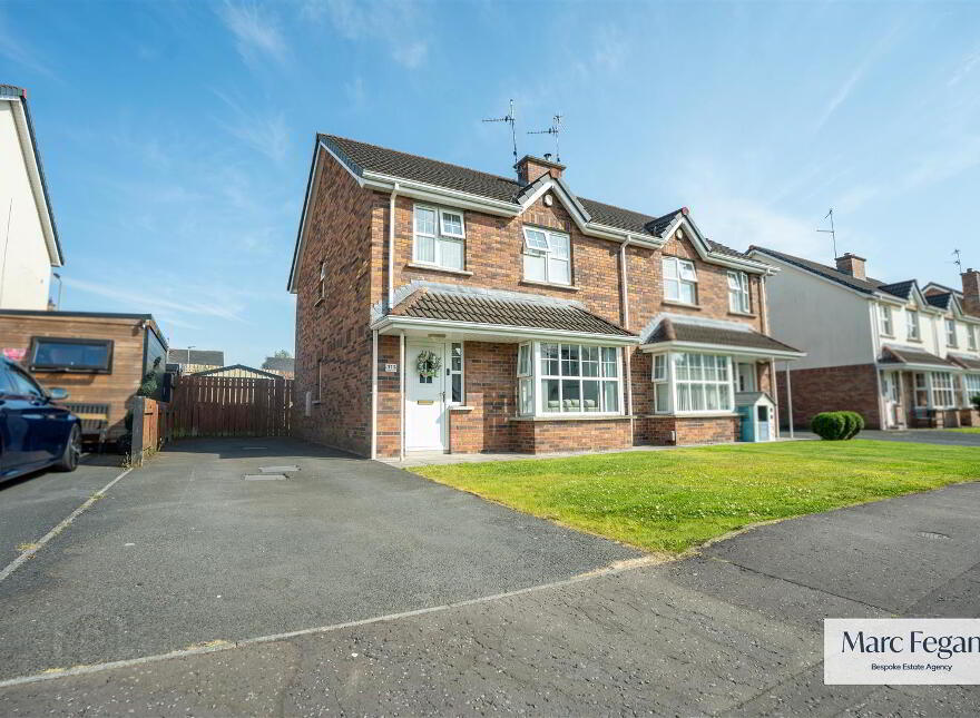 111 Carrigart Crescent, Tullygally, Craigavon, BT65 5EG photo