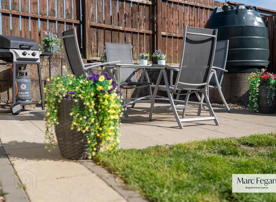 111 Carrigart Crescent, Tullygally, Craigavon, BT65 5EG