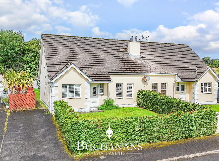 63 Wheatfield, Muff