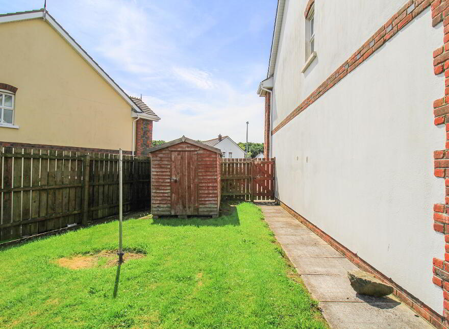11 The Links, Greencastle, F93XV97
