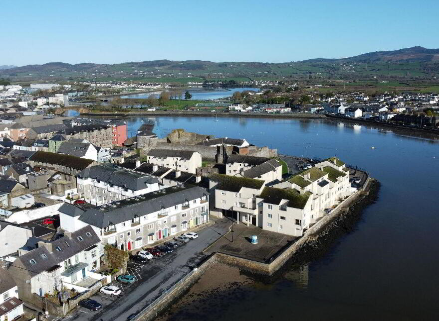 Trade Winds, 5 Coady's Quay, Dungarvan, X35V098