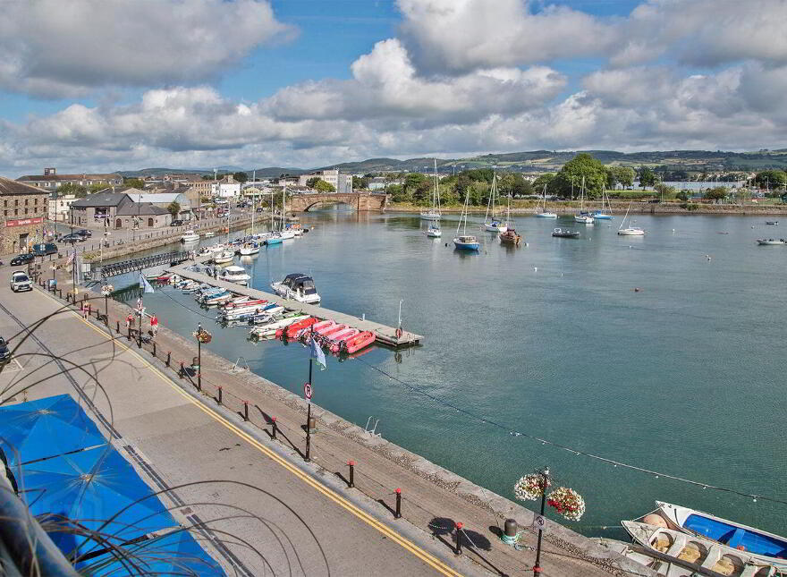 Trade Winds, 5 Coady's Quay, Dungarvan, X35V098