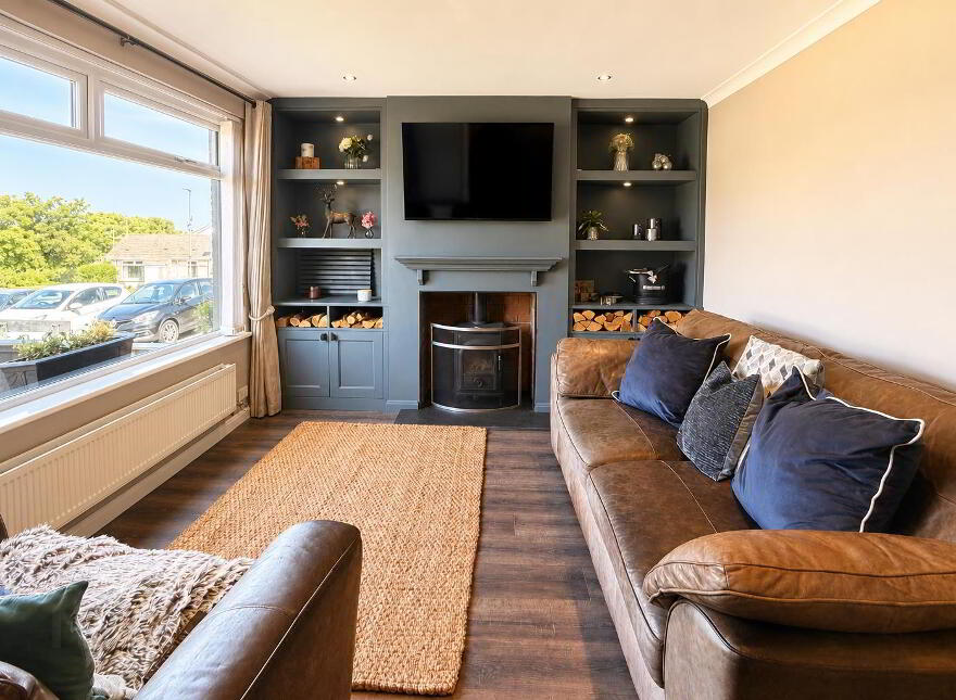 29 Ballymacruise Drive, Millisle, BT22 2NN