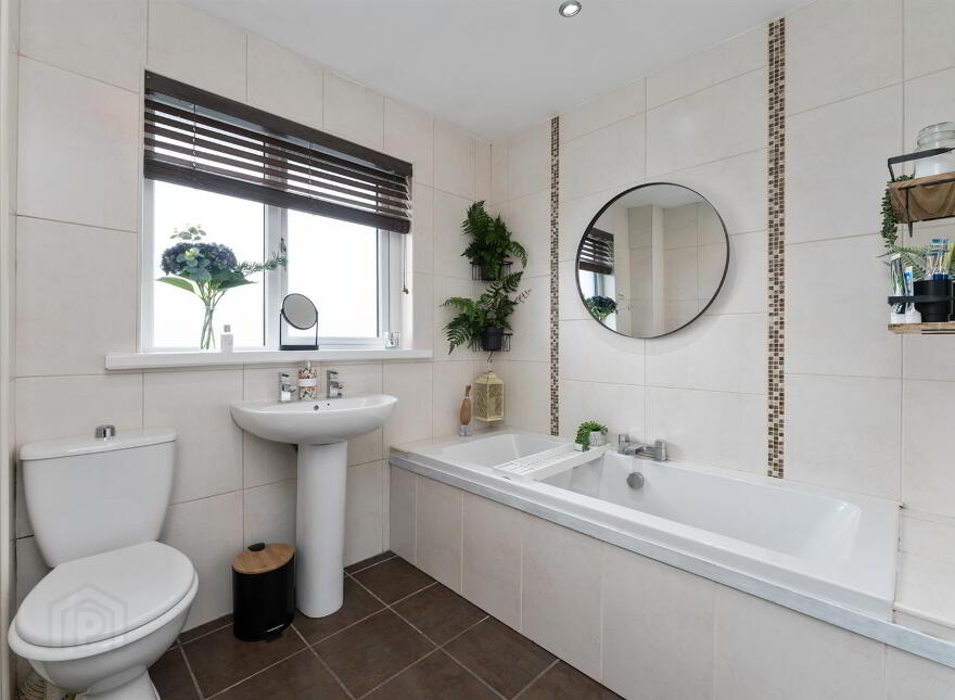 29 Ballymacruise Drive, Millisle, BT22 2NN