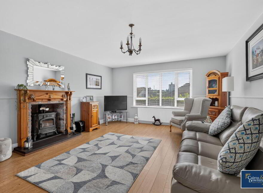 4 Bracken Ridge, Dromore, BT25 1QF