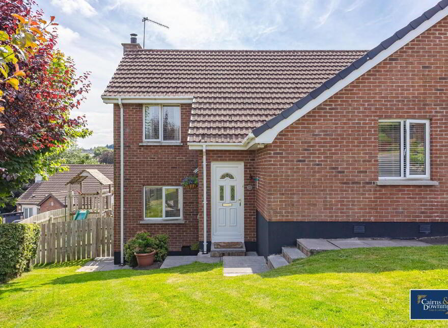 4 Bracken Ridge, Dromore, BT25 1QF