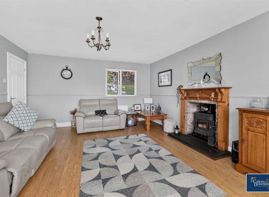 4 Bracken Ridge, Dromore, BT25 1QF
