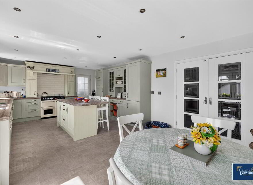 4 Bracken Ridge, Dromore, BT25 1QF
