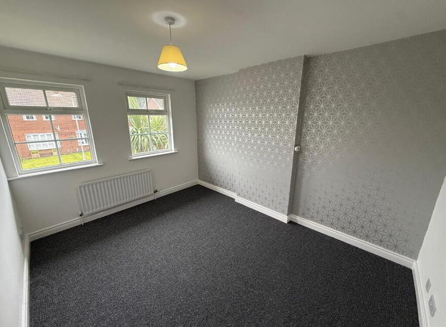 1 New Helmsley, Moira, BT67 0NY