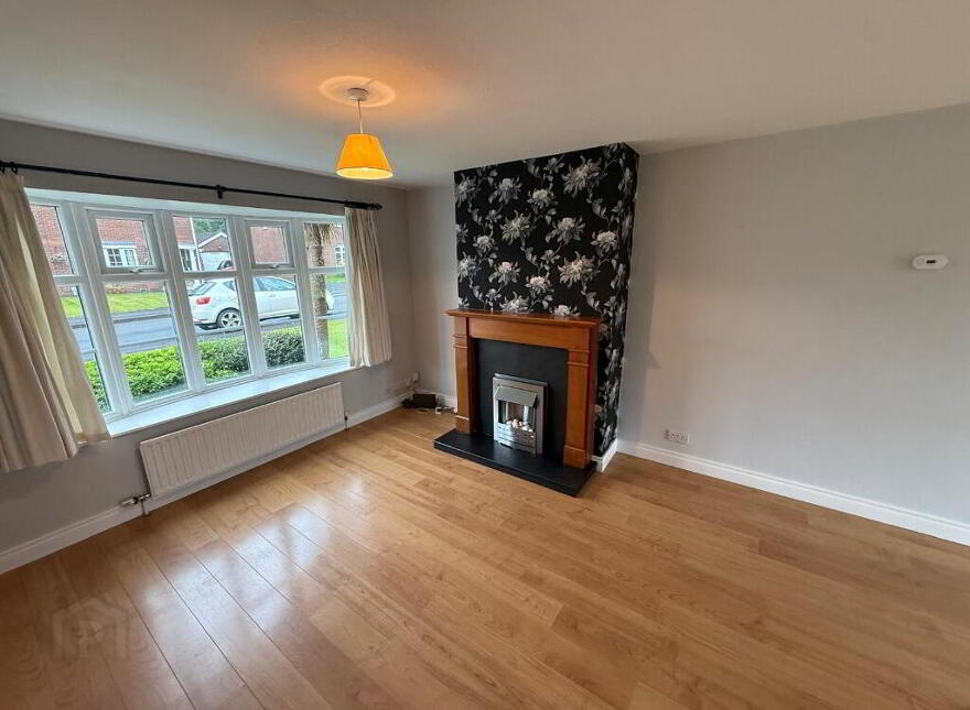 1 New Helmsley, Moira, BT67 0NY