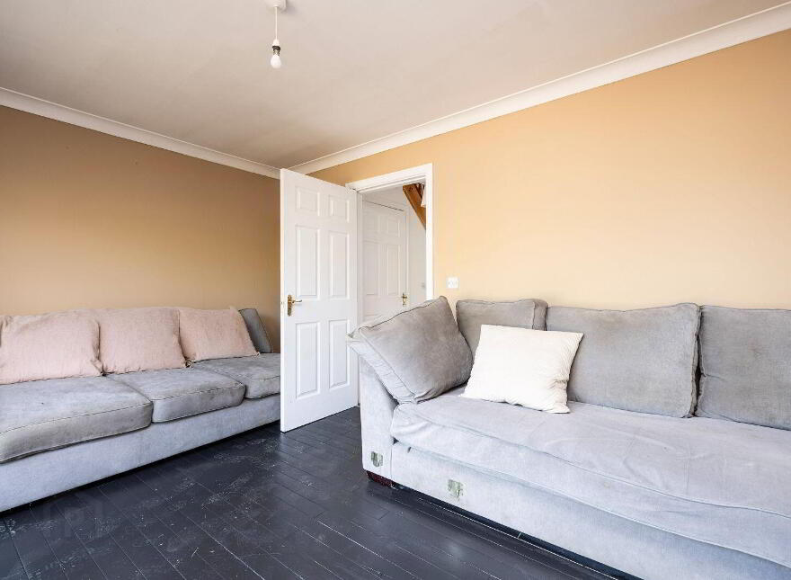 4 Balruddery Wood, Balrothery, K32EC97