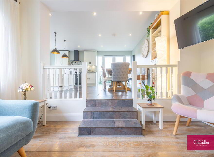 26 Beechill Park Avenue, Belfast, BT8 7PR