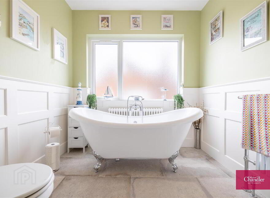 26 Beechill Park Avenue, Belfast, BT8 7PR