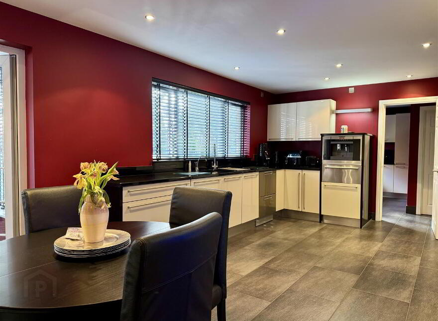 8 Meadow Dale, Jordanstown, Newtownabbey, BT37 0UT