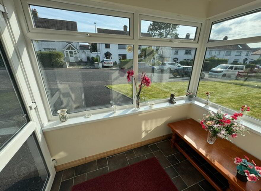 9 Lumfiord Avenue, Whitehead, BT38 9NR