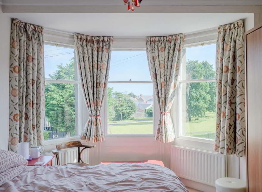 142 Donaghadee Road, Bangor, BT20 4NH