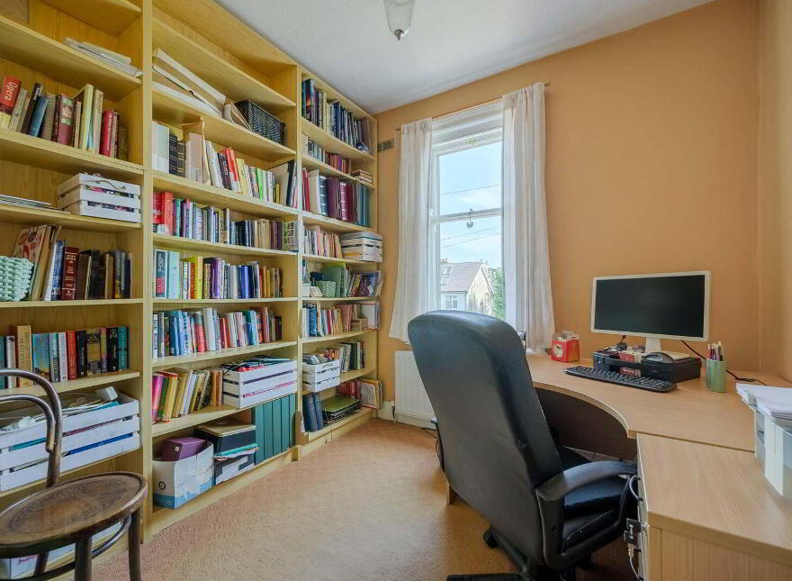 142 Donaghadee Road, Bangor, BT20 4NH