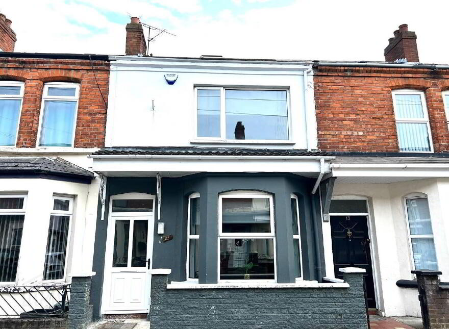 15 Moorfield Street, Belfast, BT5 5BY