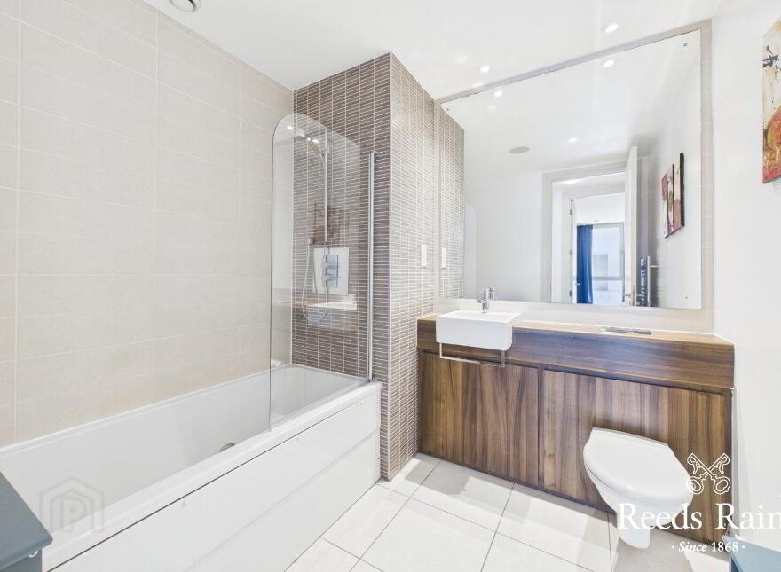 Apartment 9.30 The Arc 2I Queens Road, Titanic Quarter, Belfast, BT3 9FL