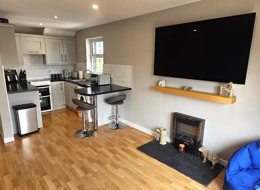 35 Henryville Meadows, Ballyclare, BT39 9FY