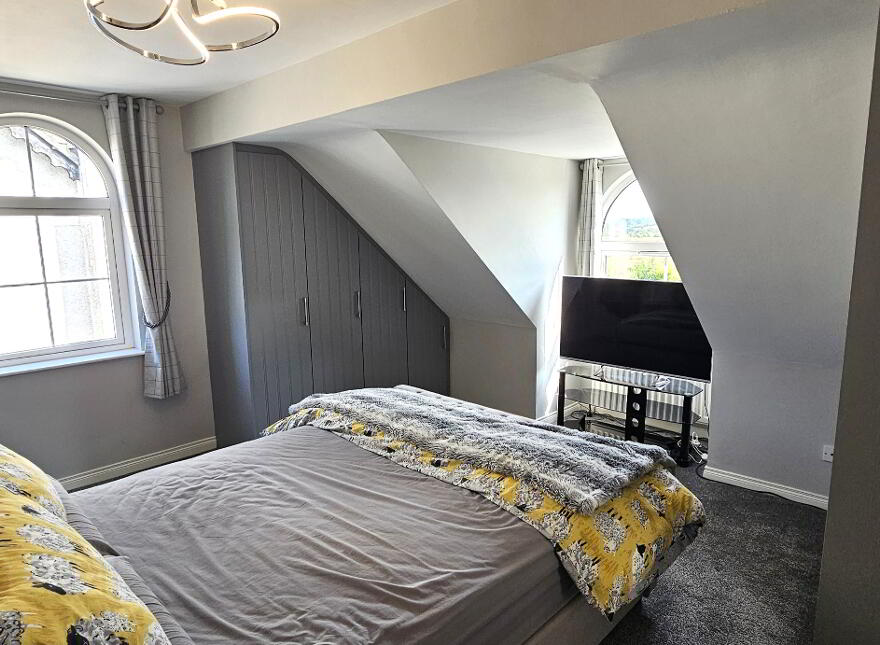 35 Henryville Meadows, Ballyclare, BT39 9FY