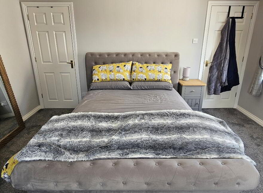 35 Henryville Meadows, Ballyclare, BT39 9FY