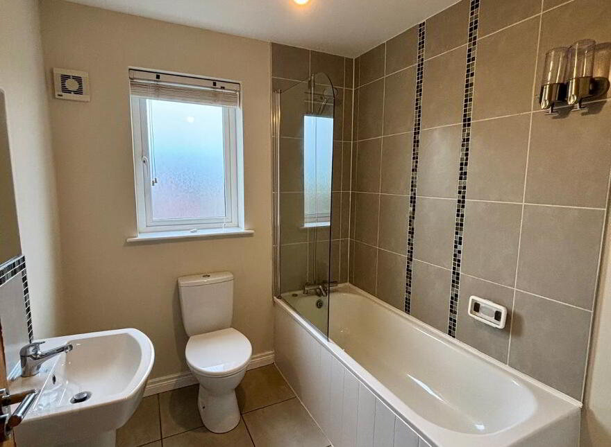 173 Linen Crescent, Bangor, BT19 7JT