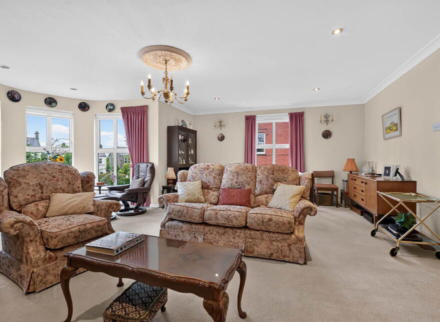 4 Bayside Apartments, 24 Ballyholme Road, Bangor, BT20 5JS