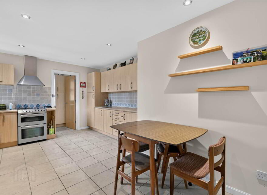 4 Bayside Apartments, 24 Ballyholme Road, Bangor, BT20 5JS