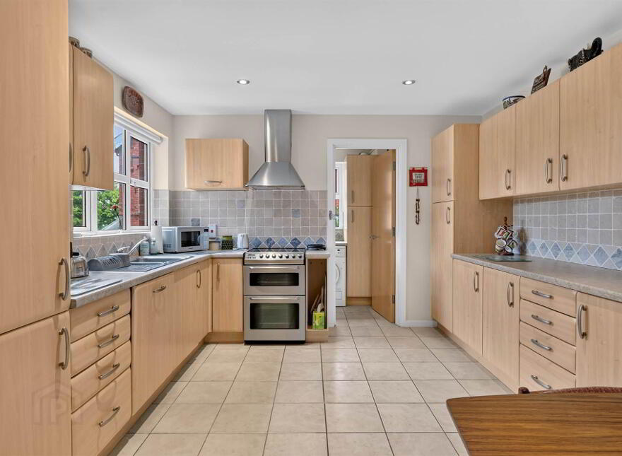 4 Bayside Apartments, 24 Ballyholme Road, Bangor, BT20 5JS