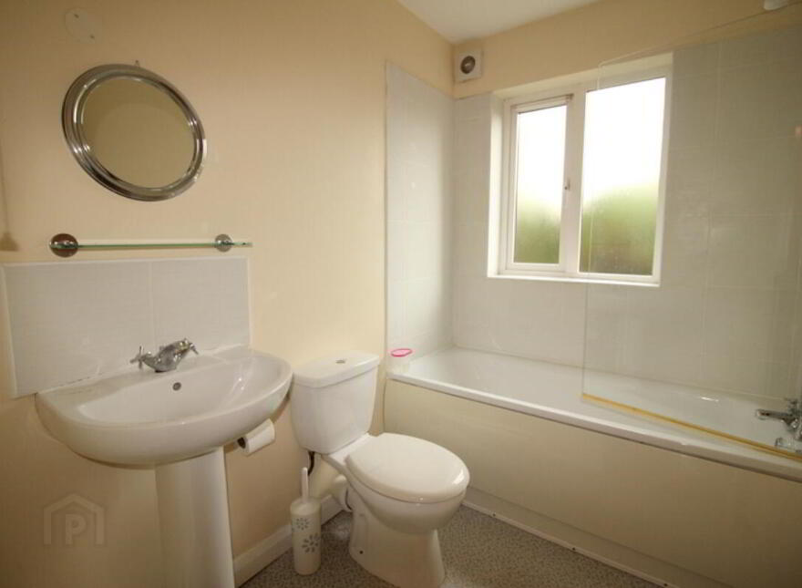 2 Maldon Court, Belfast, BT12 6GY