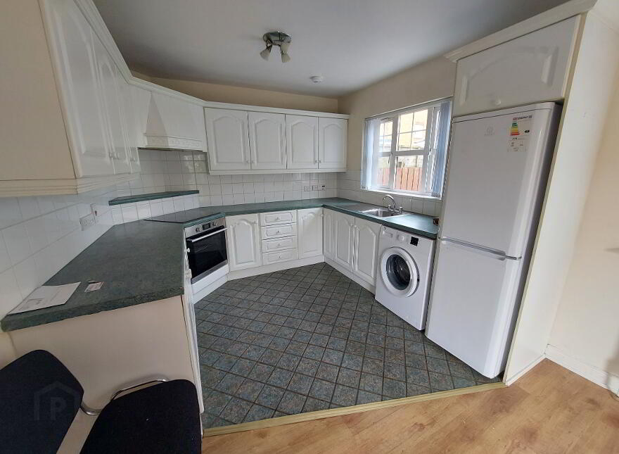 117 Sevenoaks, Waterside, Londonderry, BT47 6BD