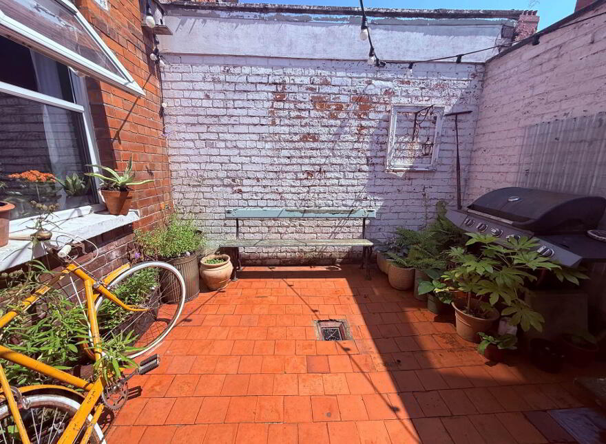 217 Cregagh Street, Woodstock Road, Belfast, BT6 8NL