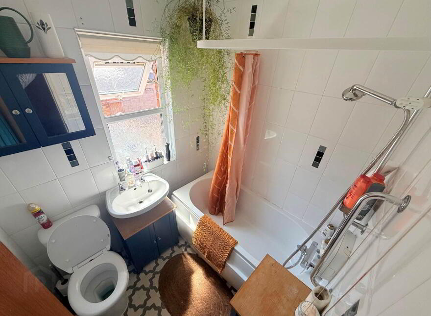 217 Cregagh Street, Woodstock Road, Belfast, BT6 8NL
