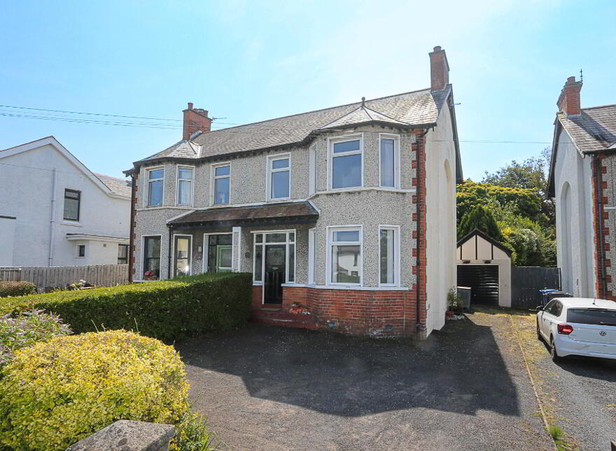 54 Groomsport Road, Bangor, BT20 5NE