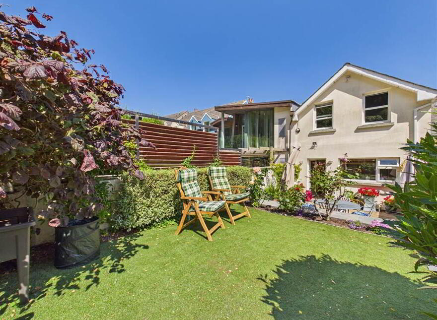 Sunbeam Cottage, 4 Curraghmore Terrace, Dunmore East, Waterford, X91E0K1