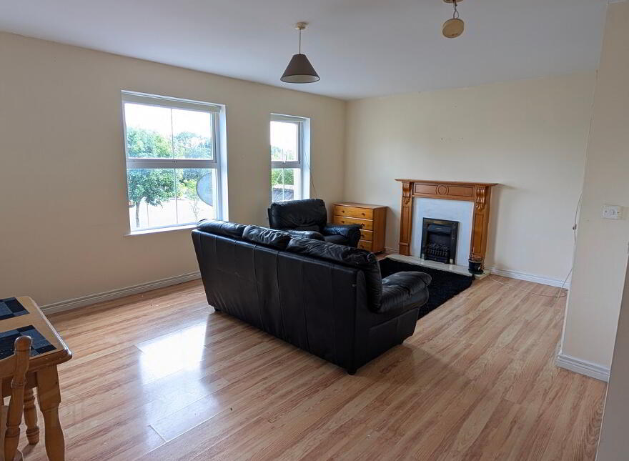 2 The Fairways, Belturbet, H14CK10