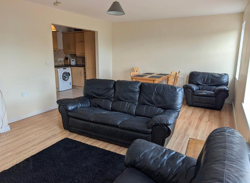 2 The Fairways, Belturbet, H14CK10