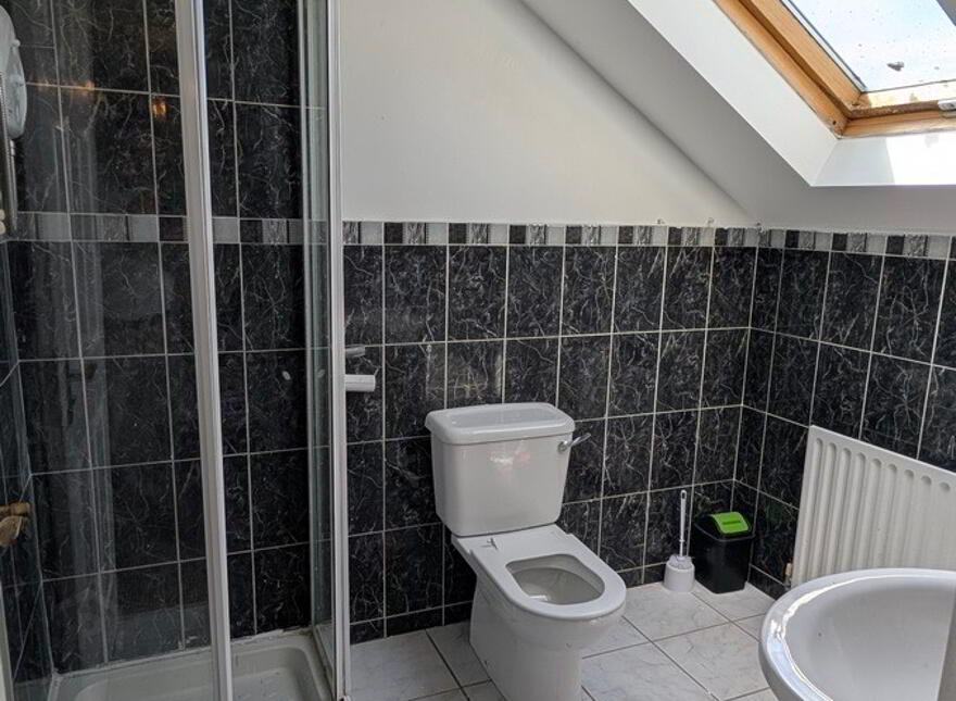 2 The Fairways, Belturbet, H14CK10
