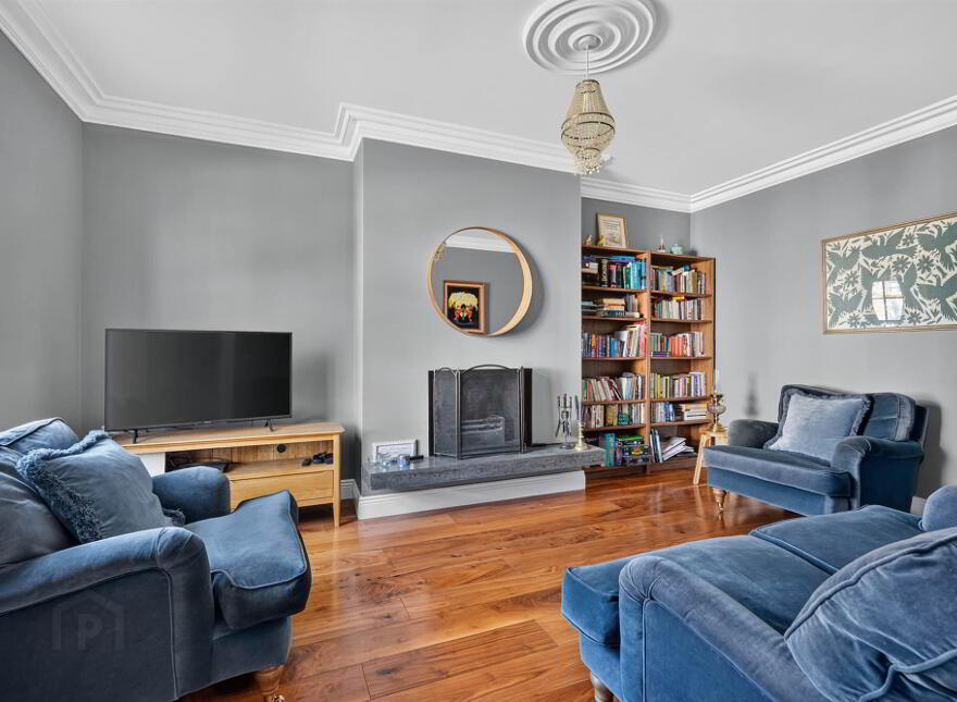 5 Farriers Green, Hillsborough, BT26 6GW